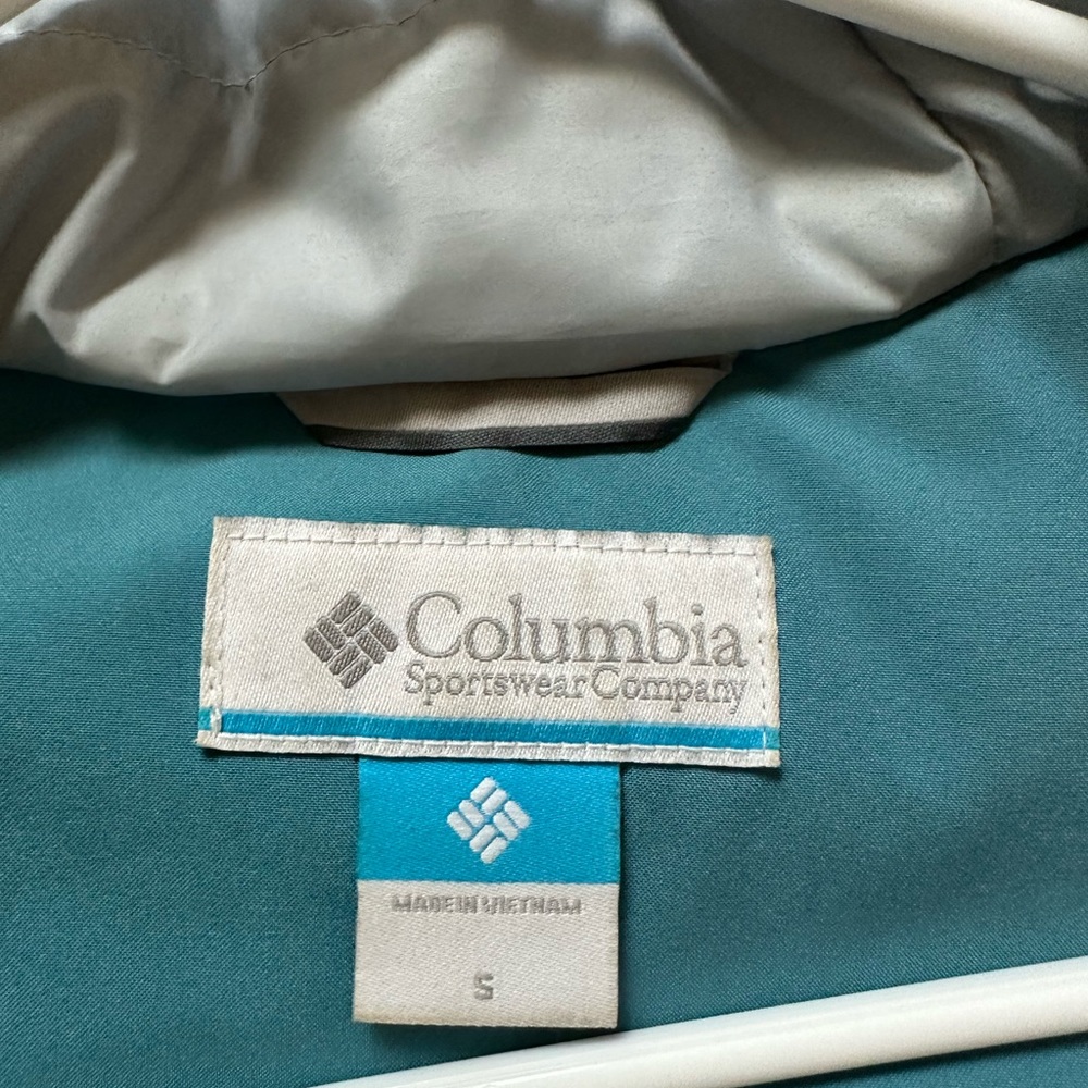 Columbia windbreaker hiking outdoors sports warm lightweight women’s jac… - Picture 3 of 3